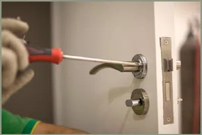 Locksmith Solution Services Tempe, AZ 480-612-9501 - 68-44-8